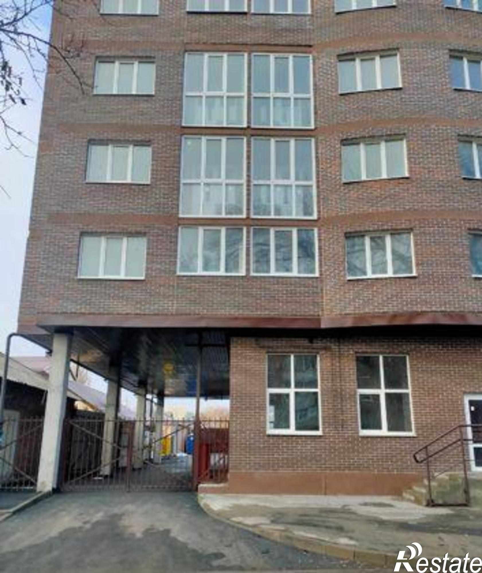 Купить квартиру за 2 290 000 рублей на улица 35-я Линия, 8-10