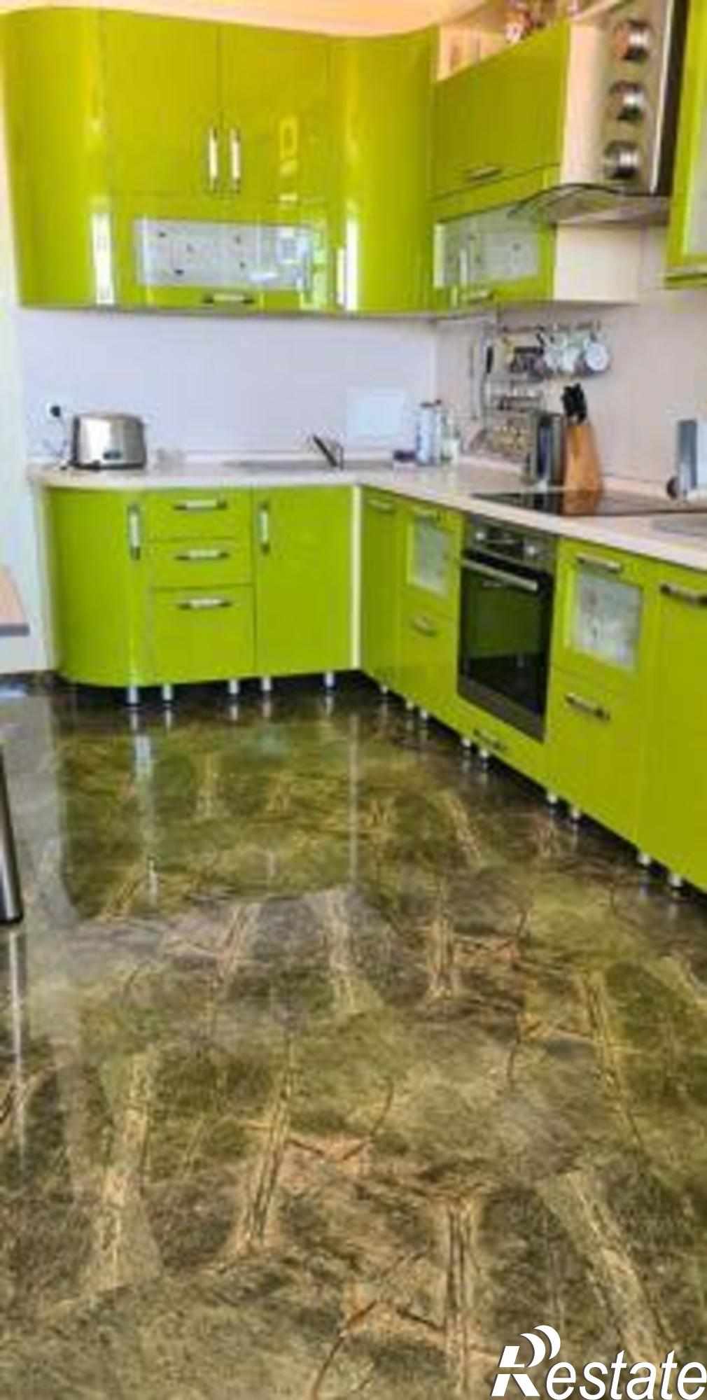 Купить квартиру за 4 140 000 рублей на улица Петренко, 4
