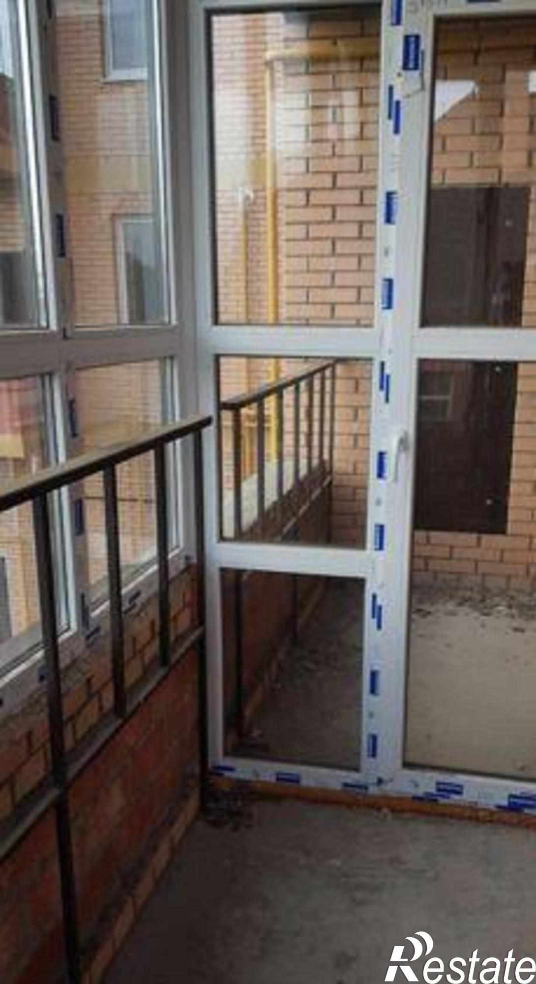 Купить квартиру за 2 440 000 рублей на Портовая улица, 275