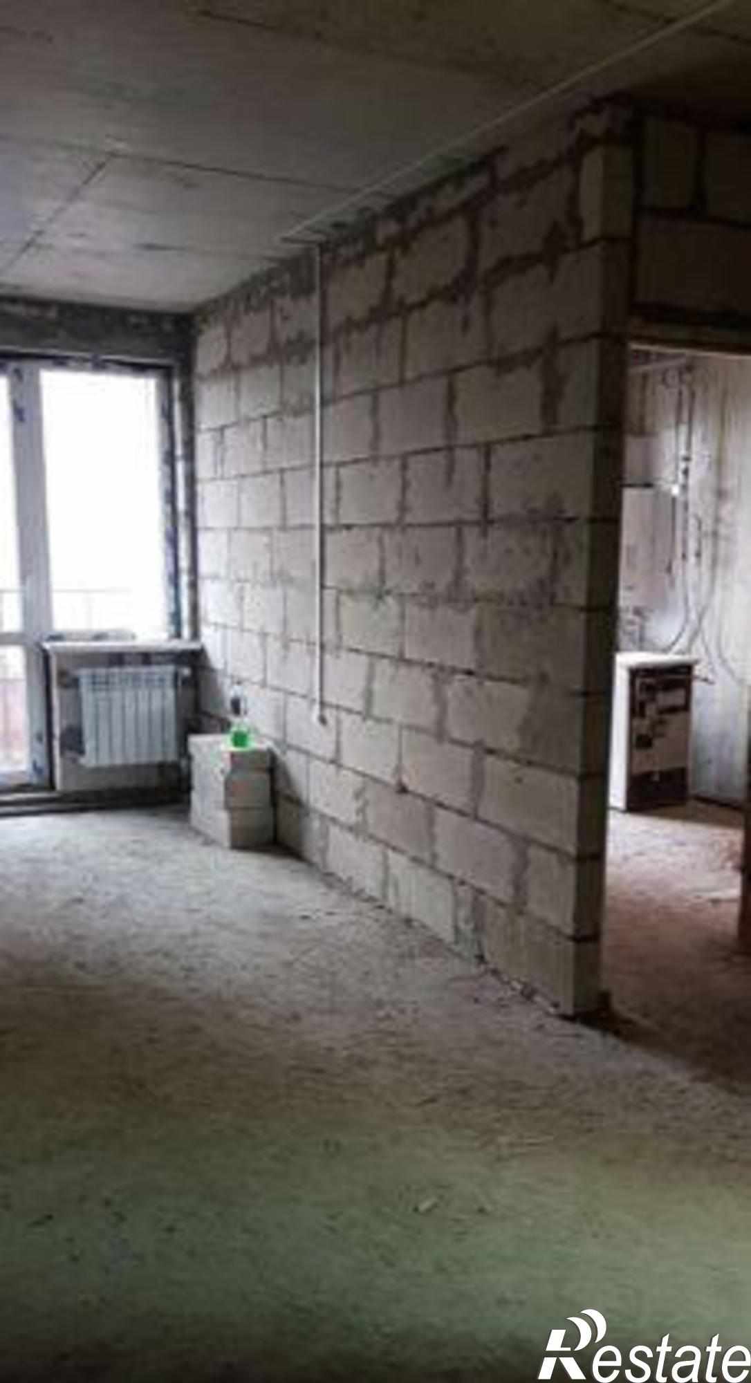 Купить квартиру за 2 440 000 рублей на Портовая улица, 275