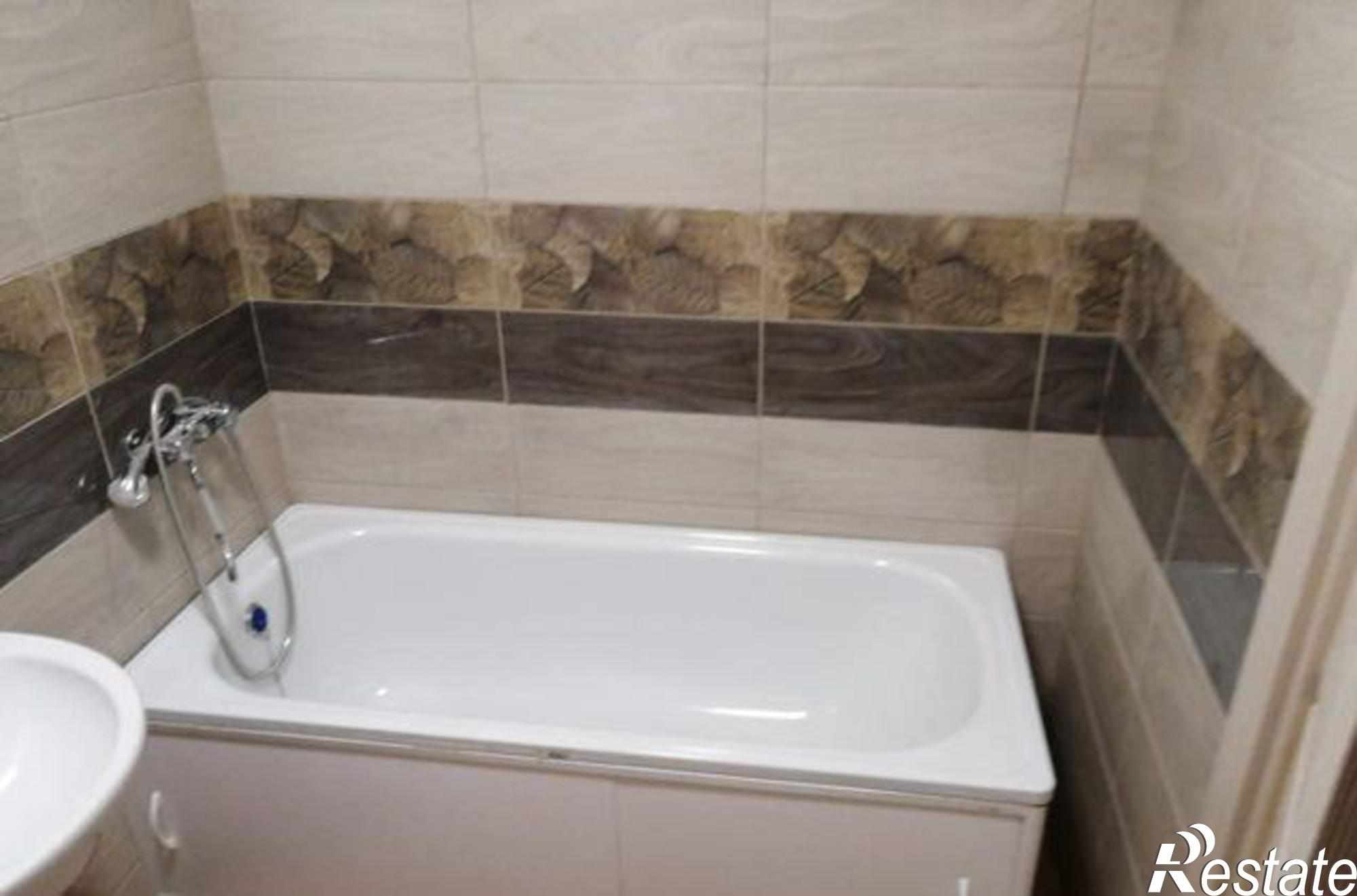 Купить квартиру за 4 230 000 рублей на улица Оганова, 20к4
