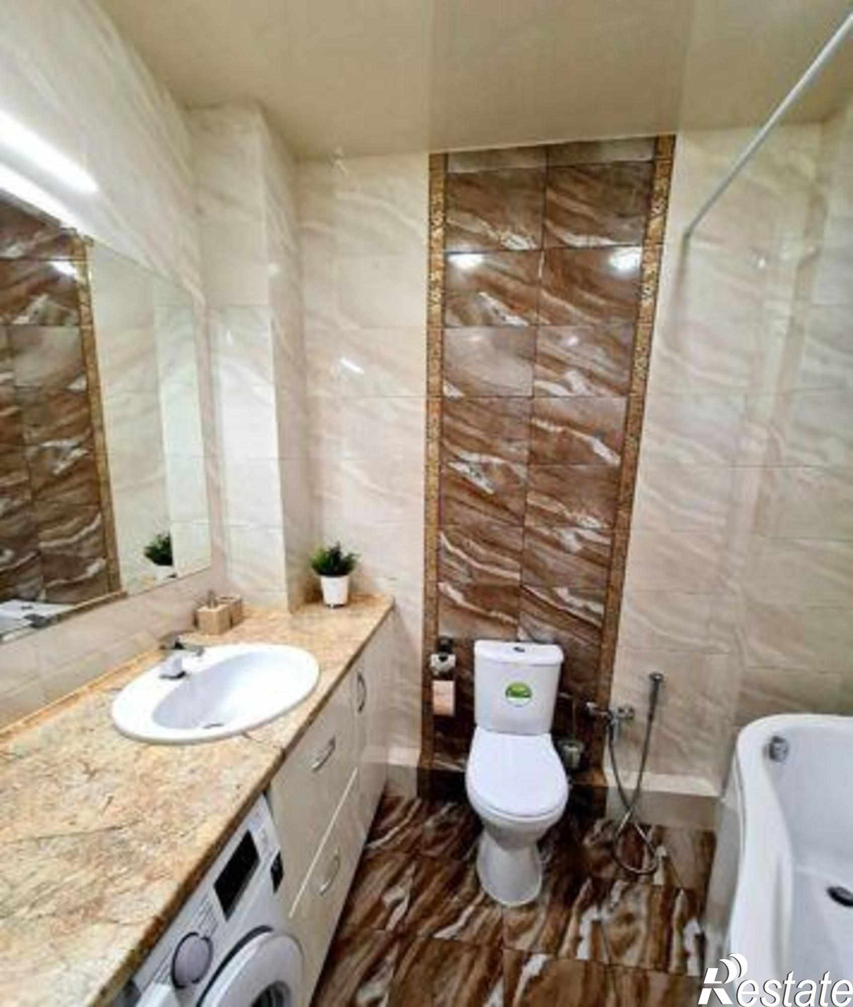 Купить квартиру за 3 470 000 рублей на улица Еляна, 68