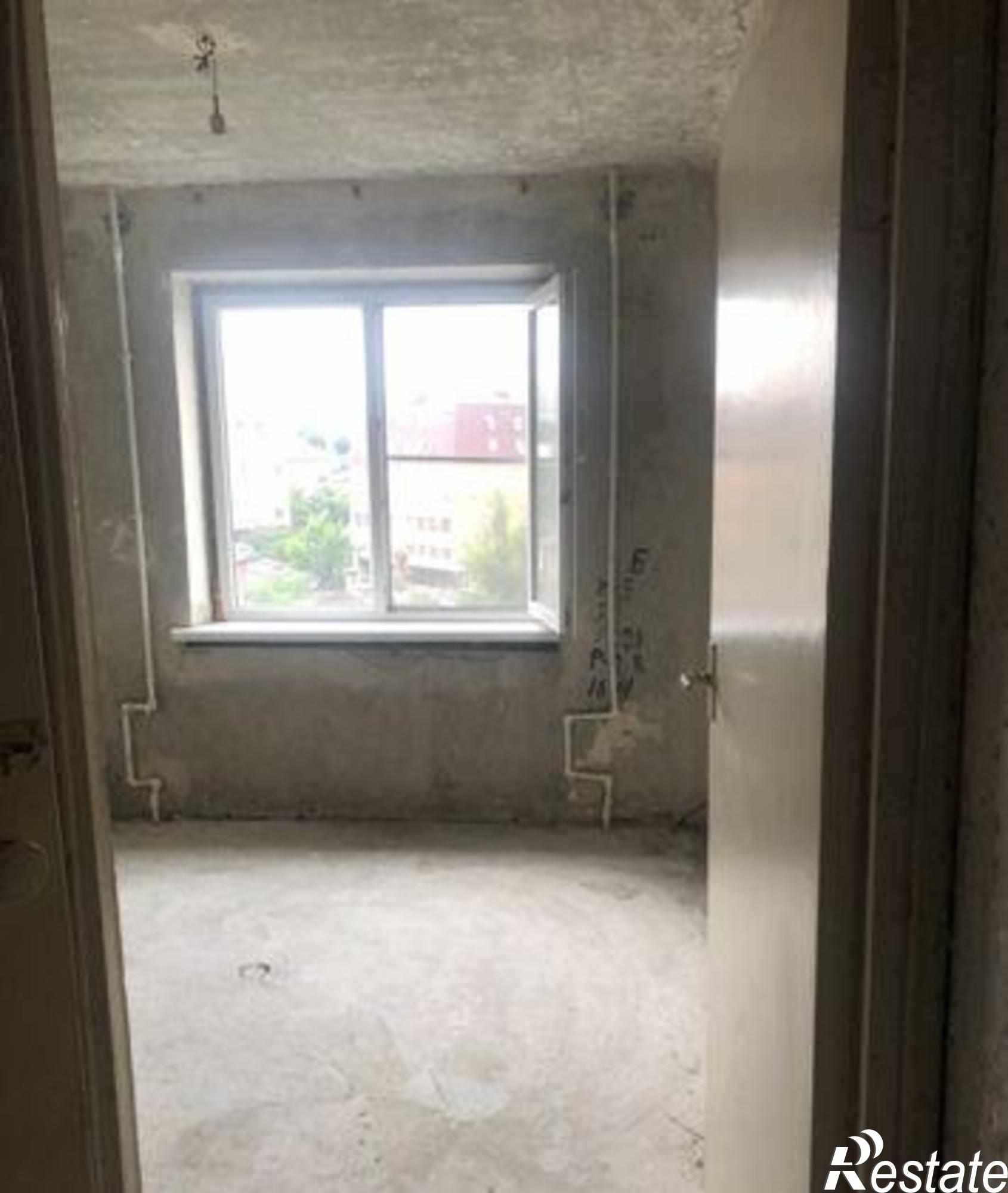 Купить квартиру за 3 570 000 рублей на бульвар Комарова, 42
