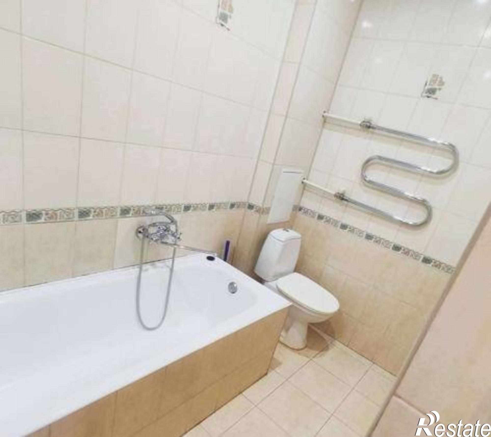Купить квартиру за 4 840 000 рублей на улица Седова, 43/2