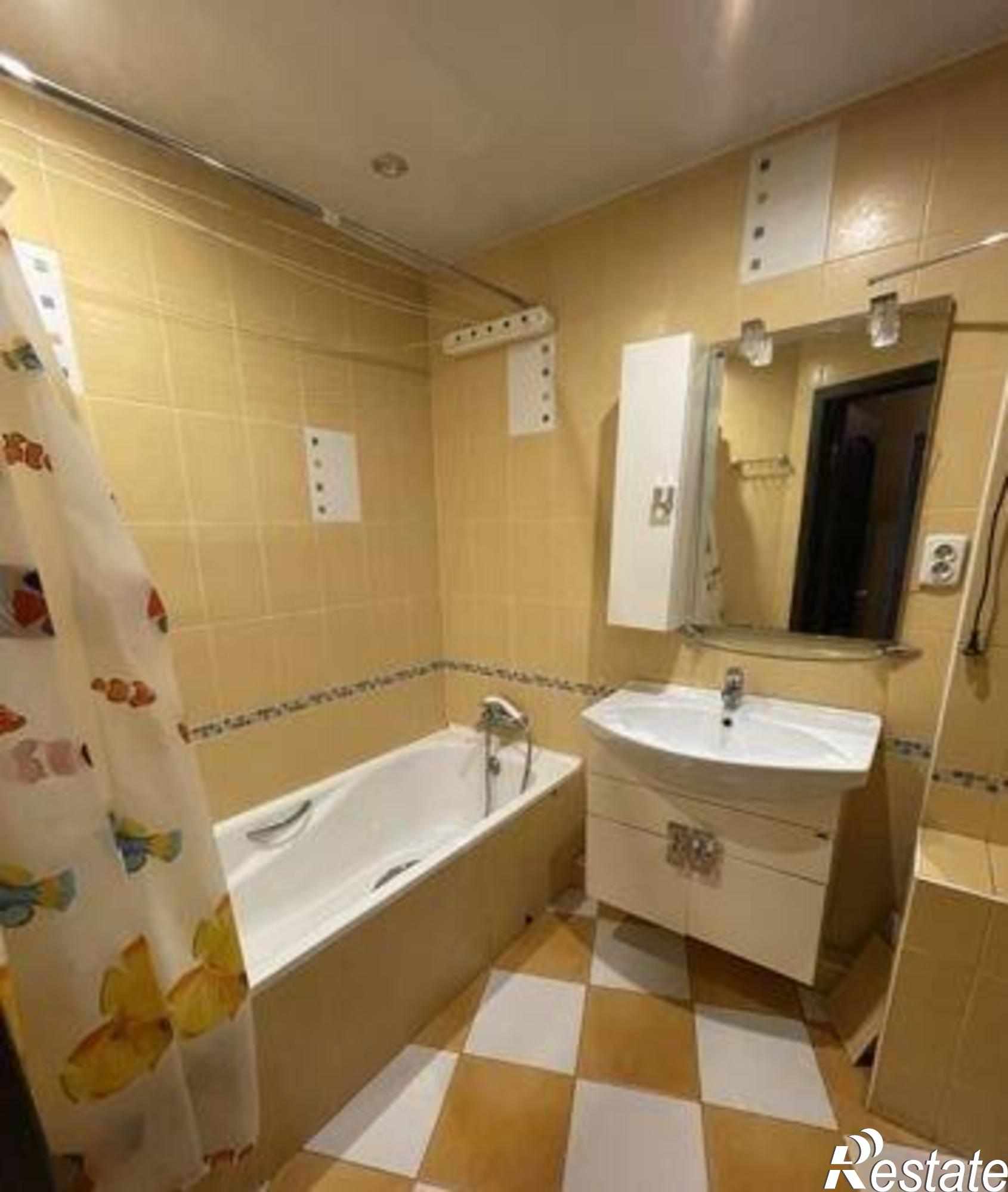 Купить квартиру за 4 230 000 рублей на Восточная улица, 11