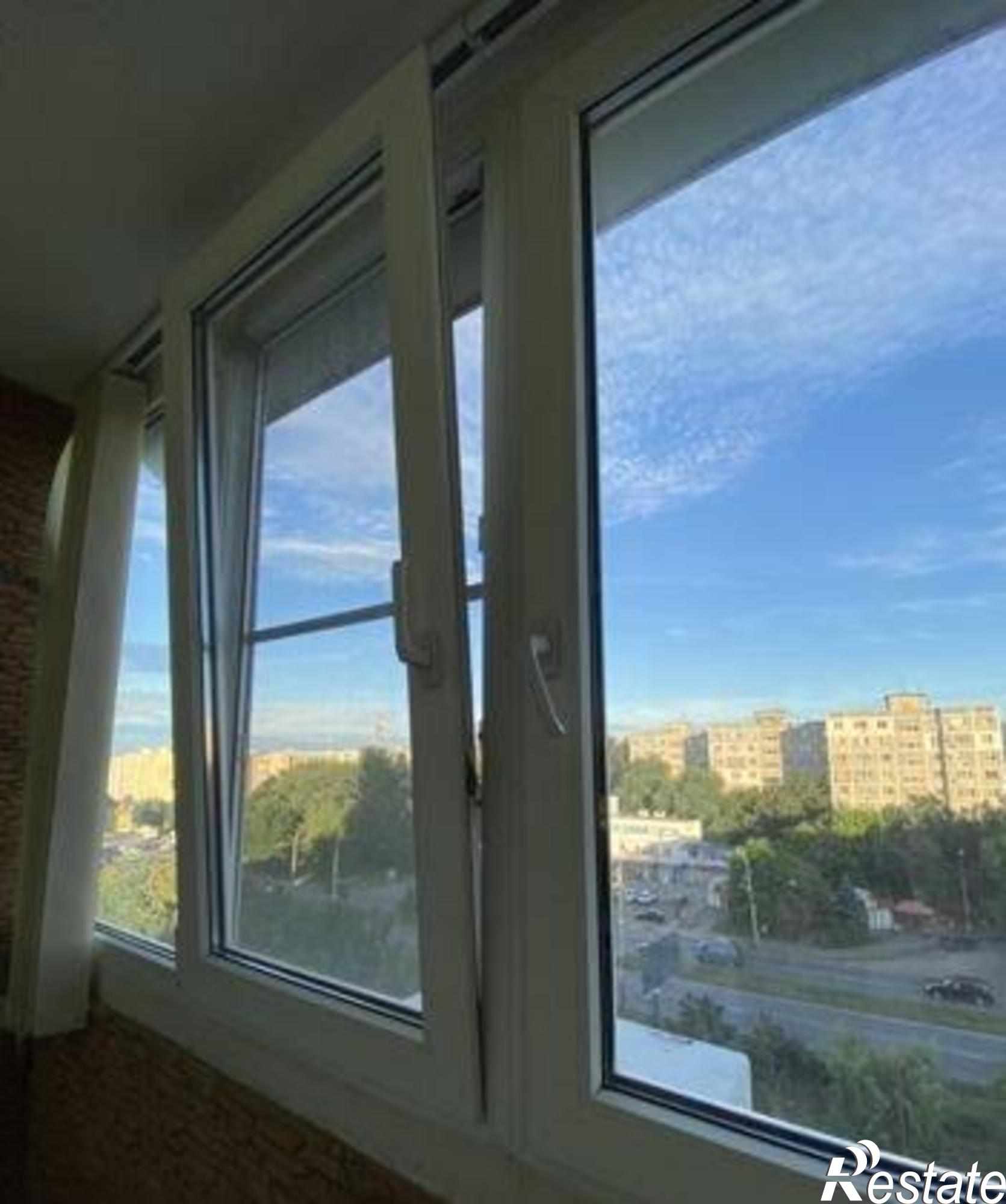 Купить квартиру за 4 420 000 рублей на Таганрогская улица, 163