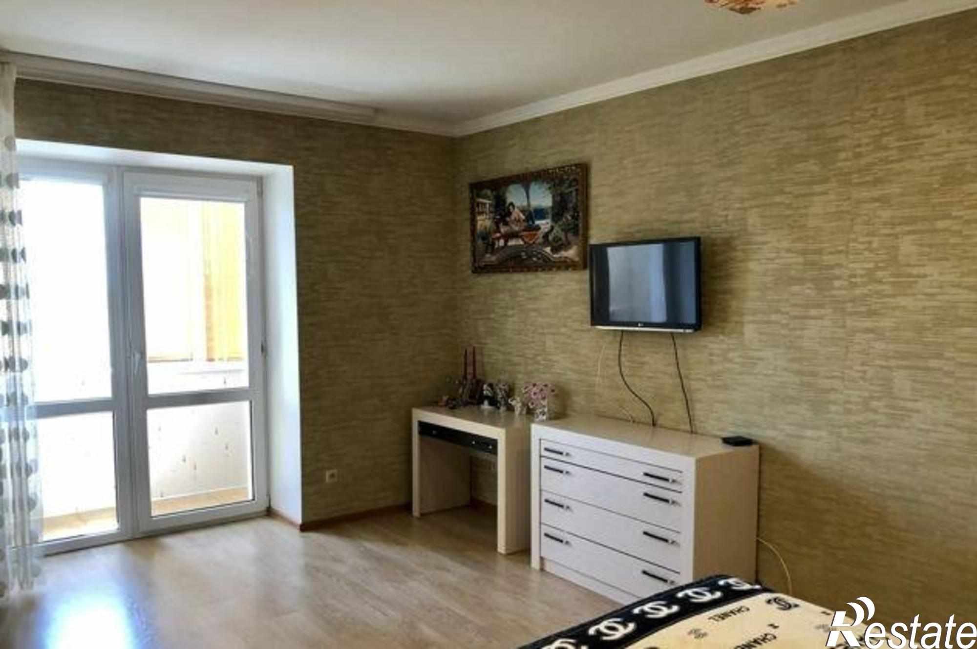 Купить квартиру за 6 250 000 рублей на проспект Стачки, 198А