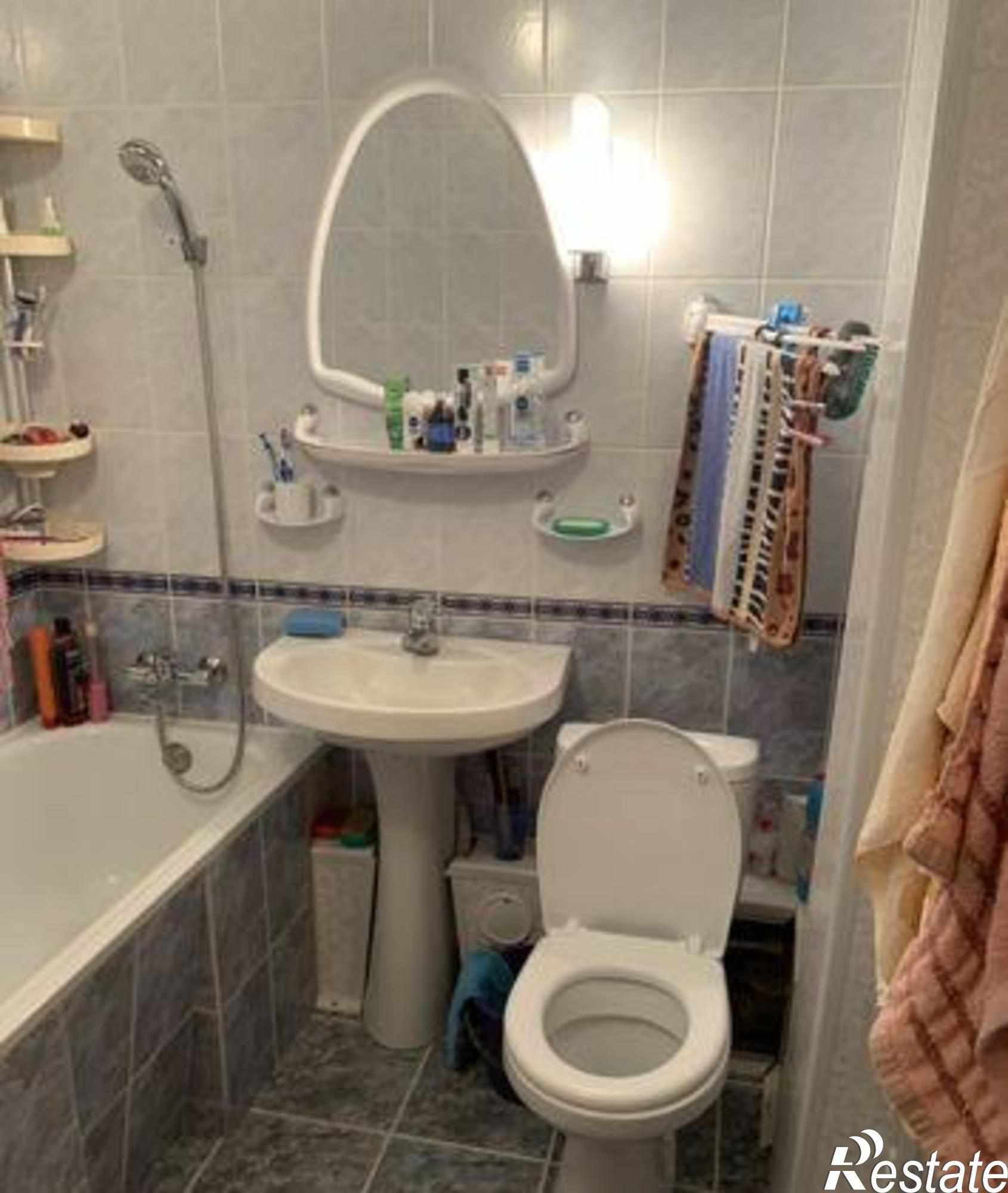 Купить квартиру за 1 600 000 рублей на улица Штахановского, 24