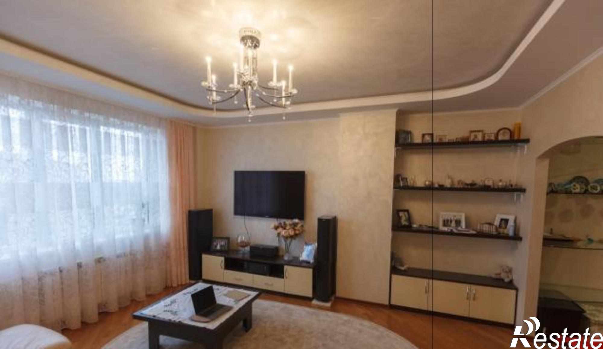 Купить квартиру за 10 340 000 рублей на улица Козлова, 65Е