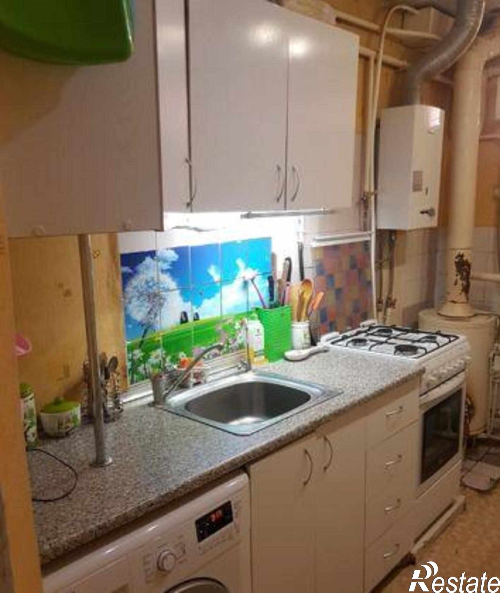 Купить квартиру за 1 410 000 рублей на улица 12-я Линия, 68