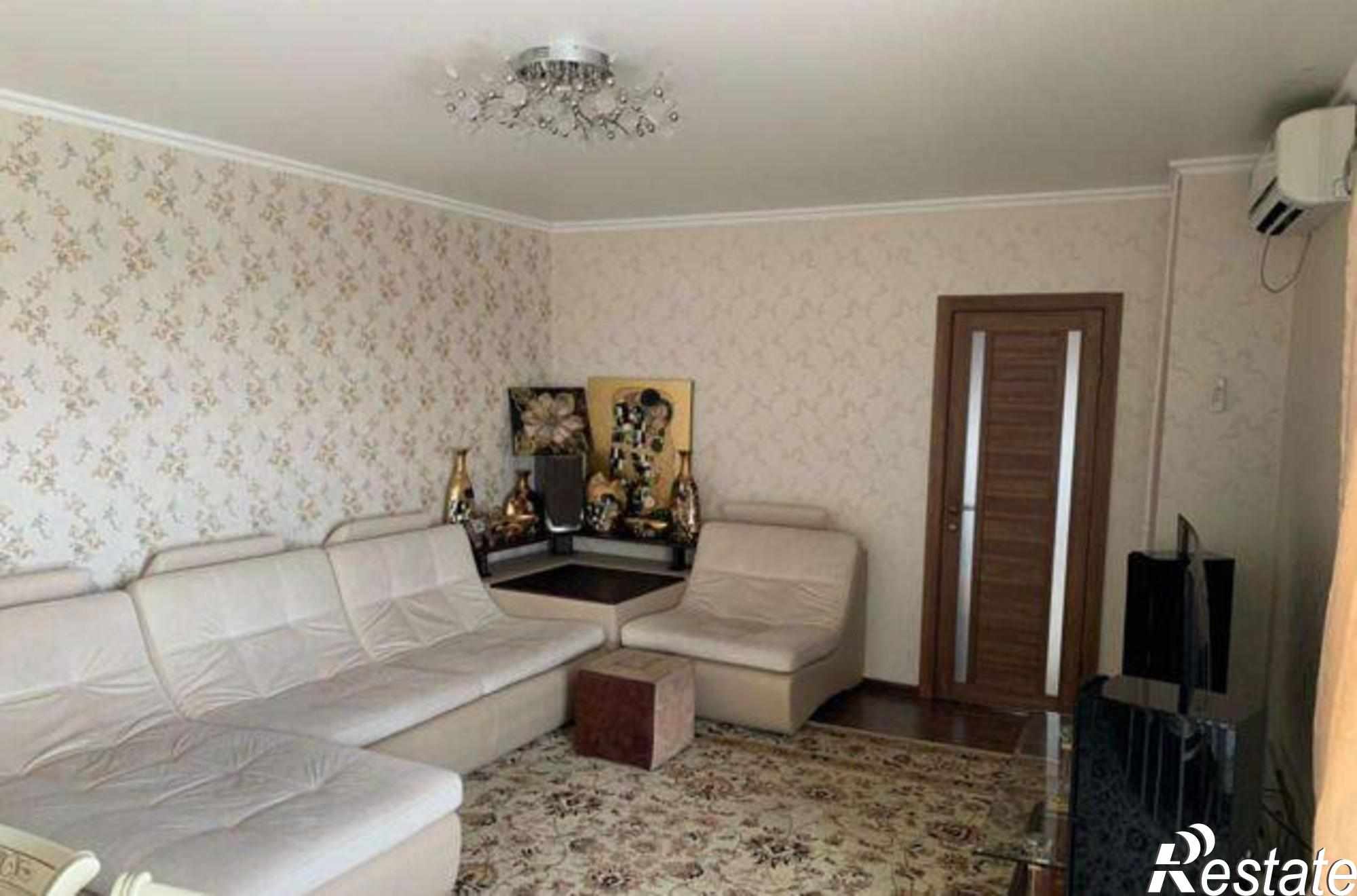 Купить квартиру за 5 830 000 рублей на Театральный проспект, 40