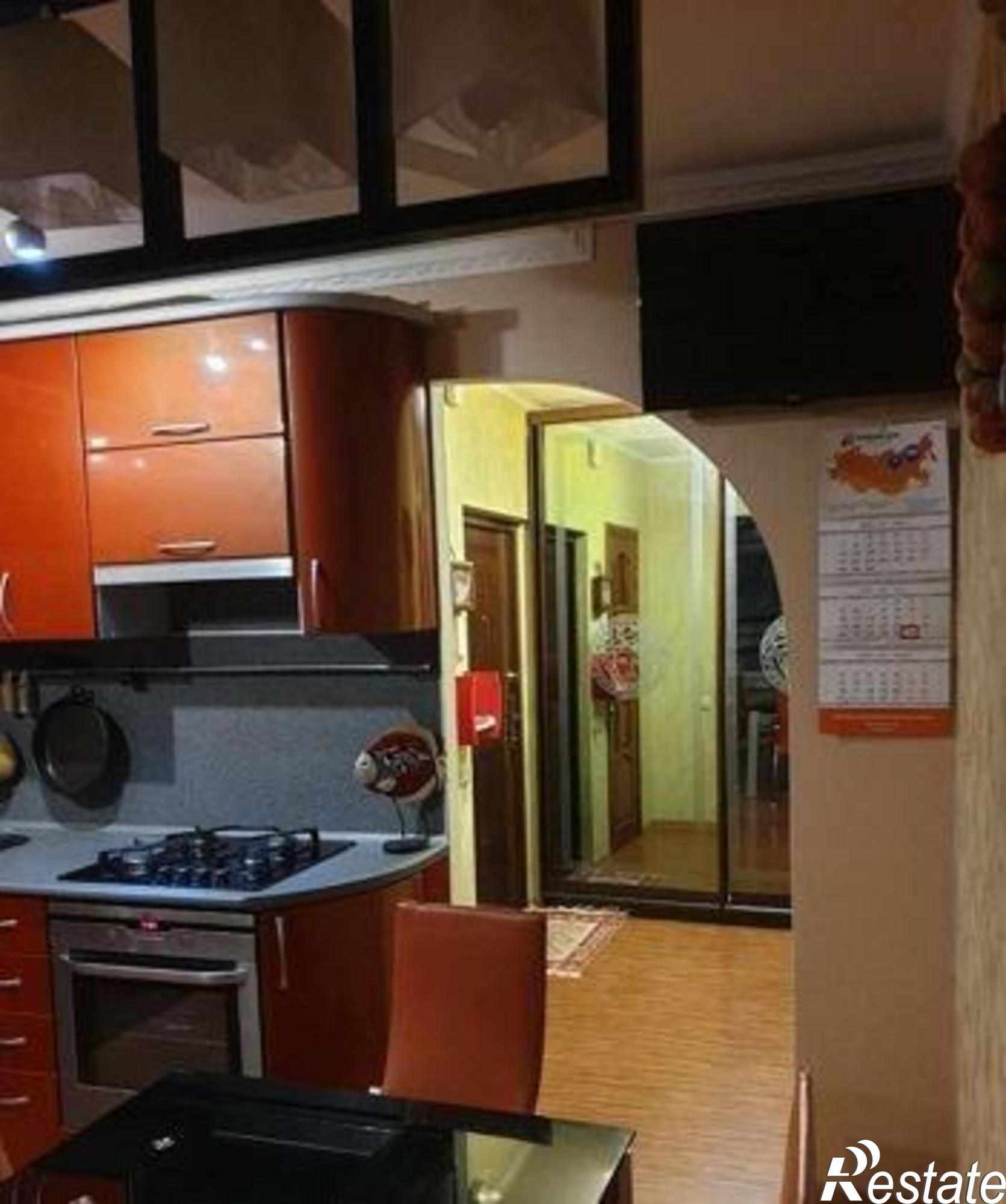 Купить квартиру за 3 760 000 рублей на Днепровский переулок, 124Г