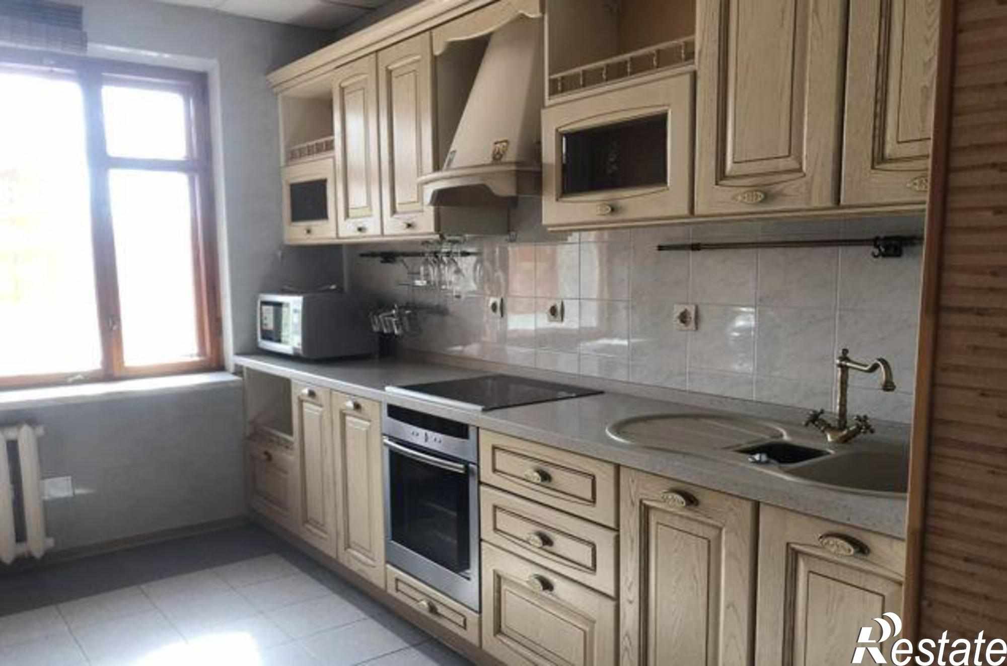 Купить квартиру за 4 700 000 рублей на улица Пацаева, 15