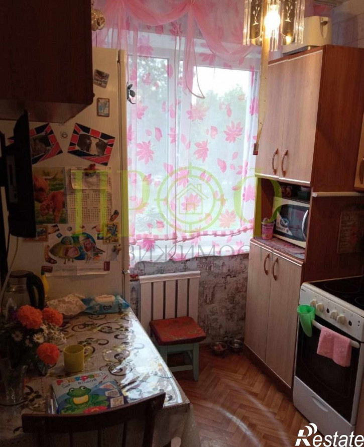 2-комн квартира б-р Строителей,32