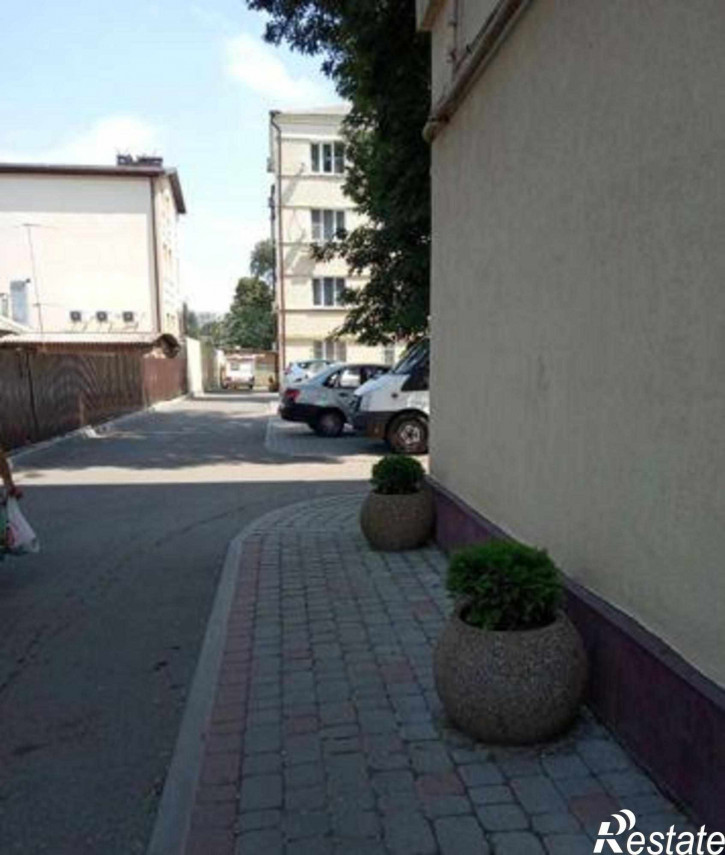 2-комн квартира Буйнакская улица, 4
