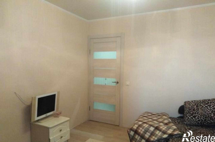 2-комн квартира улица Петренко, 18