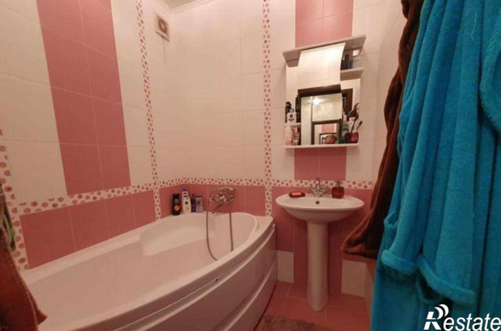 2-комн квартира Беломорский переулок, 16Г
