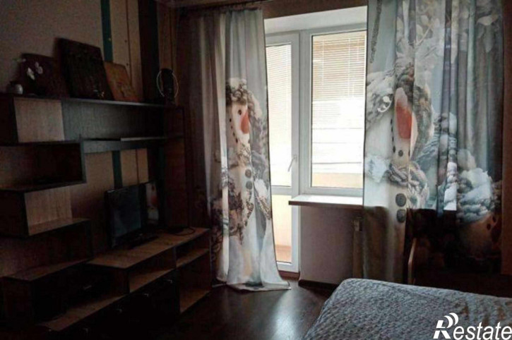 4-комн квартира переулок Урицкого, 65