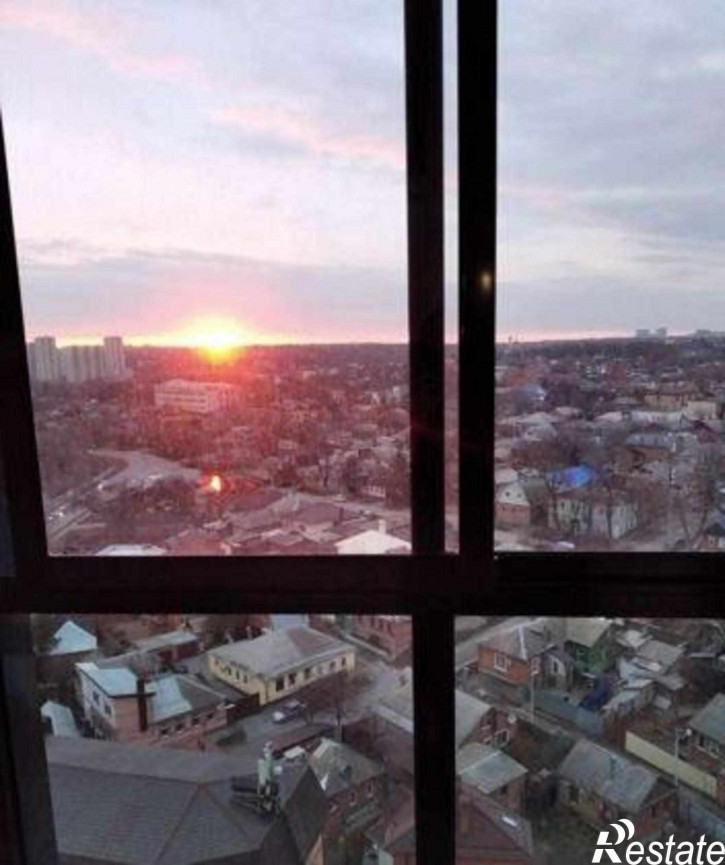 2-комн квартира проспект Сиверса, 32