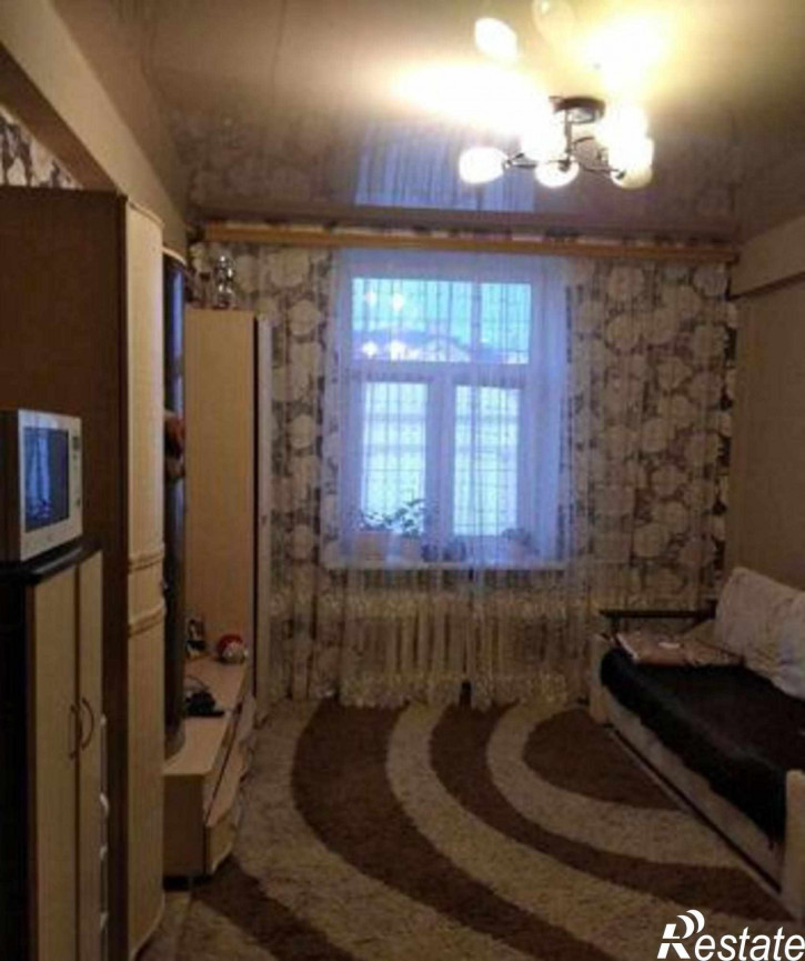 2-комн квартира улица Коммунаров, 33