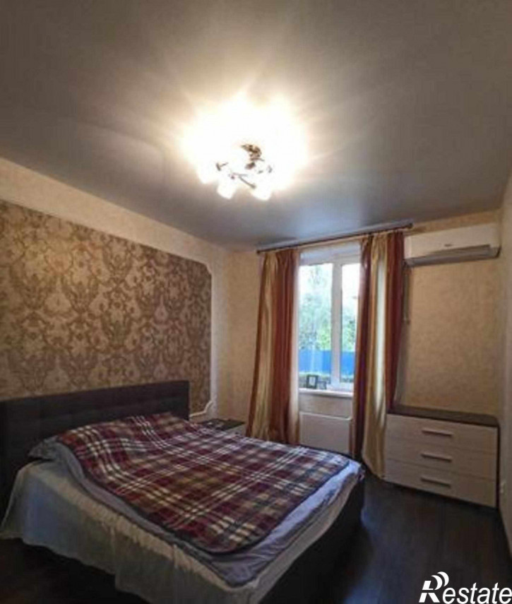 2-комн квартира улица Скачкова, 52