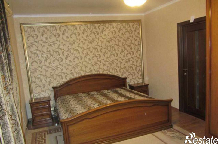 3-комн квартира улица Максима Горького, 13/56