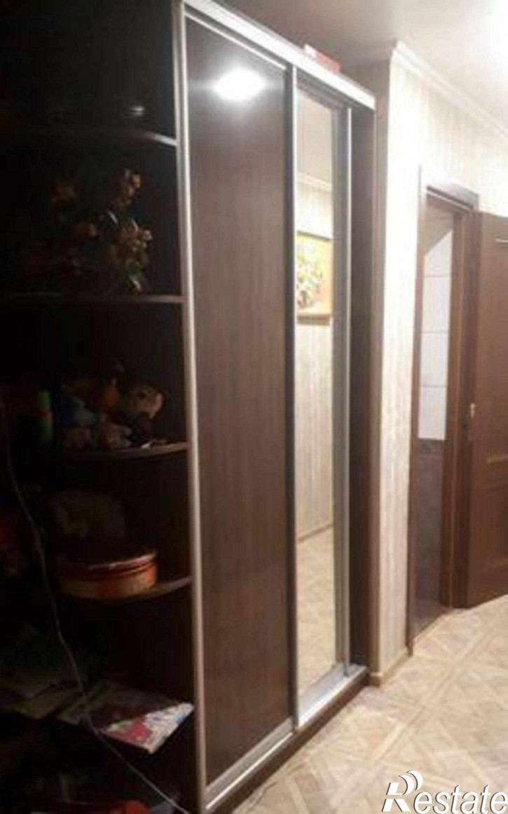 3-комн квартира Вятская улица, 77