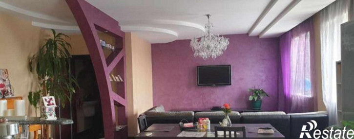 4-комн квартира Камская улица, 33