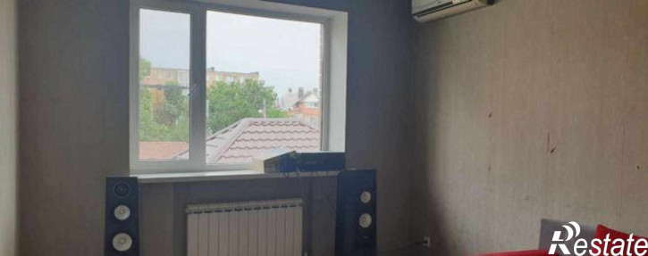 4-комн квартира Камская улица, 33