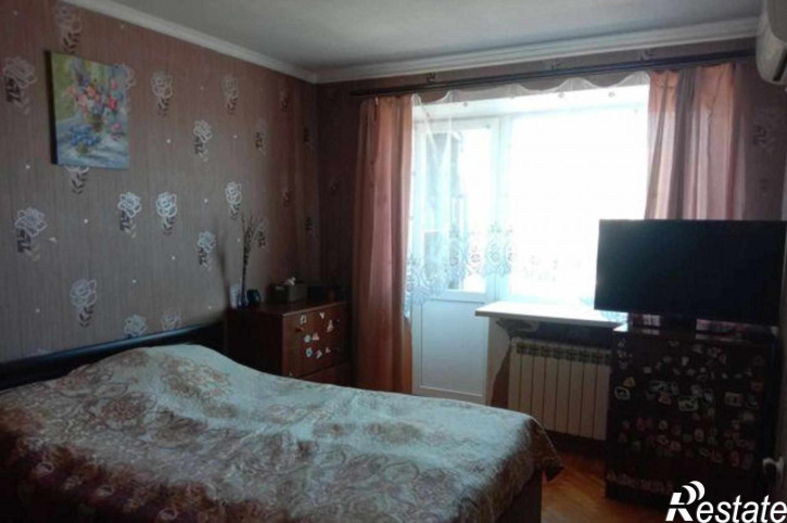 3-комн квартира улица Смычки, 47