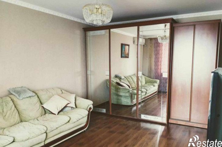 1-комн квартира улица Венеры, 21