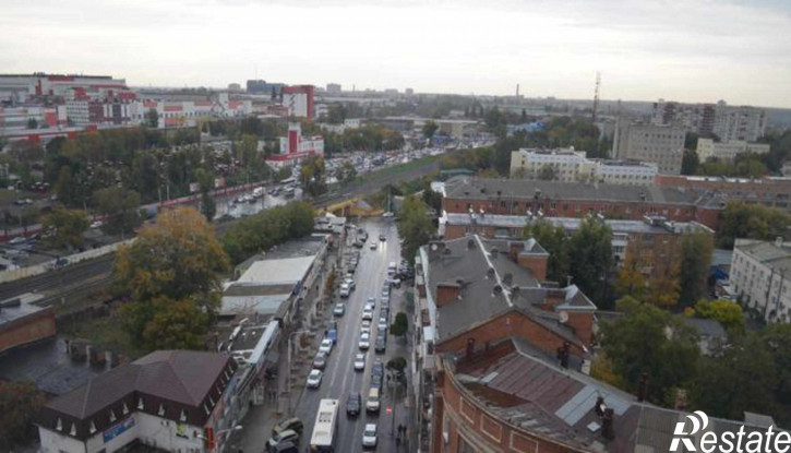 3-комн квартира проспект Сельмаш, 98/11