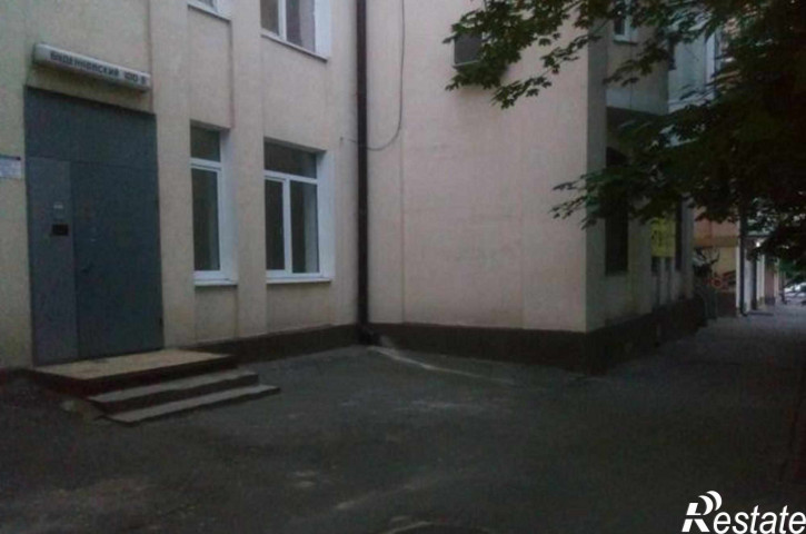 3-комн квартира Будённовский проспект, 100В