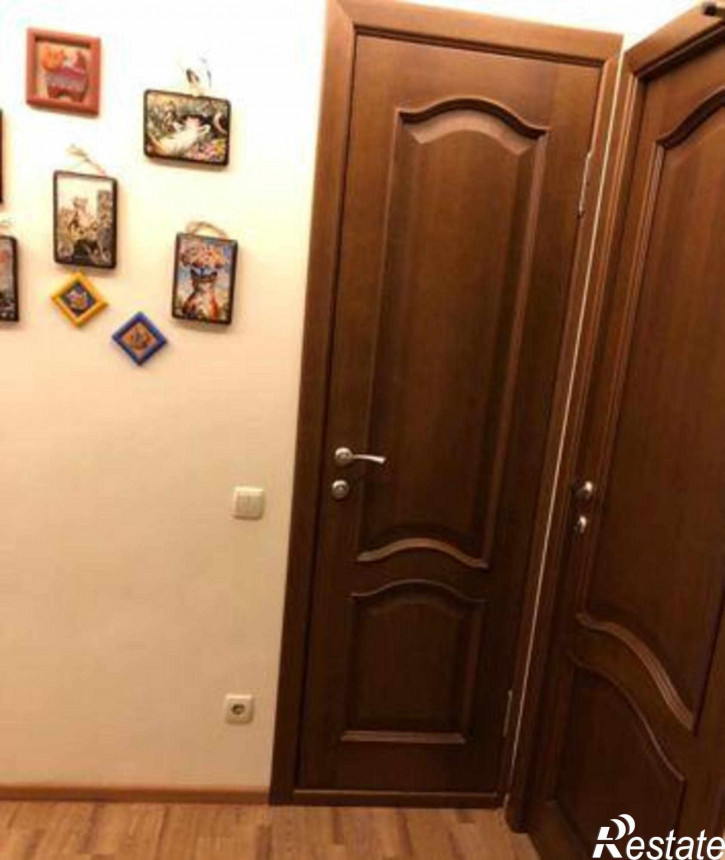 2-комн квартира улица Павленко, 40