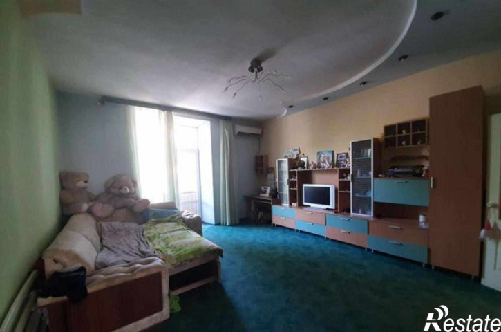 2-комн квартира улица 15-я Линия, 14/14