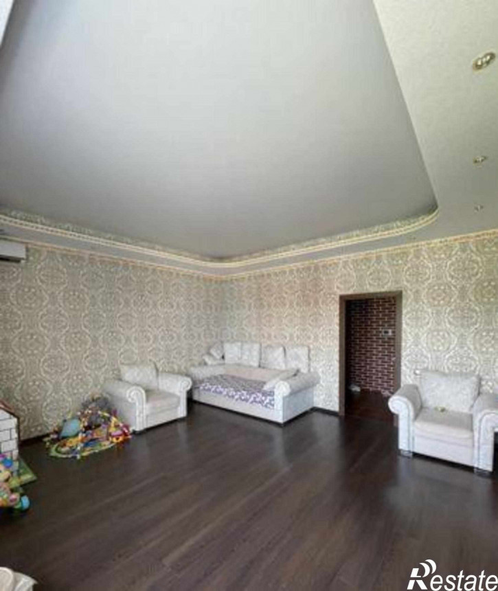 2-комн квартира улица Мира, 2