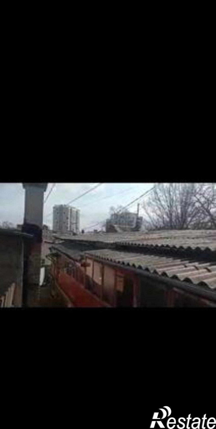 4-комн квартира улица Красных Зорь, 63