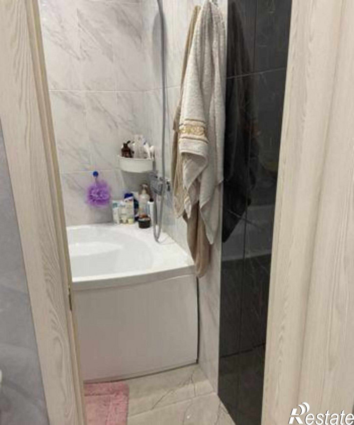 2-комн квартира улица Платона Кляты, 1
