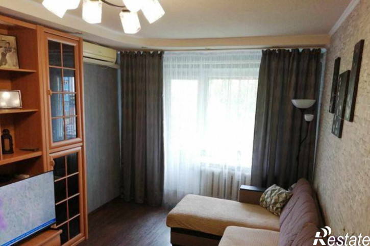 3-комн квартира проспект Стачки, 23