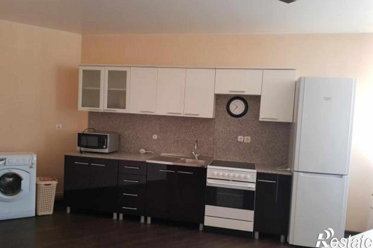 1-комн квартира проспект Королёва, 2/3