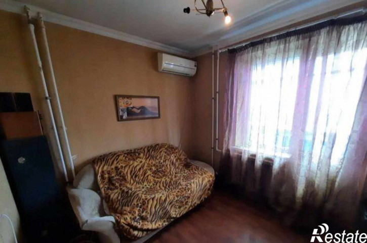 2-комн квартира улица Малиновского, 70