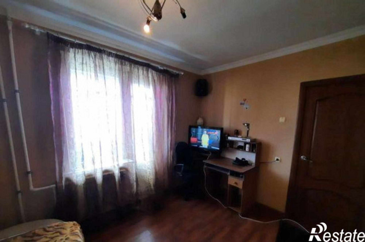 2-комн квартира улица Малиновского, 70