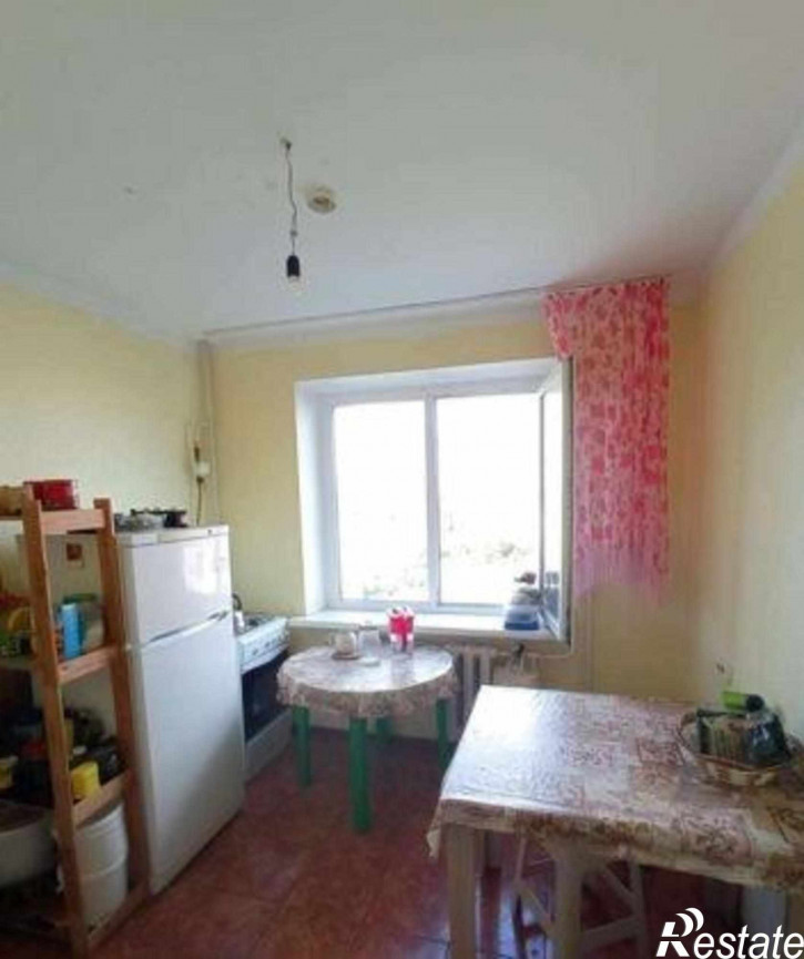 2-комн квартира улица Вселенной, 7