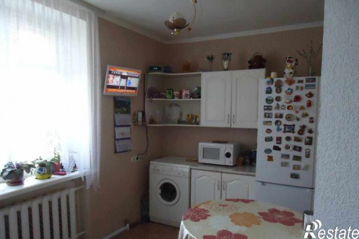 3-комн квартира проспект Соколова, 25