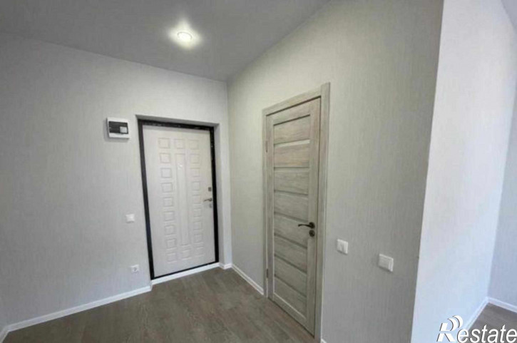 2-комн квартира улица Шаповалова, 1Ес2
