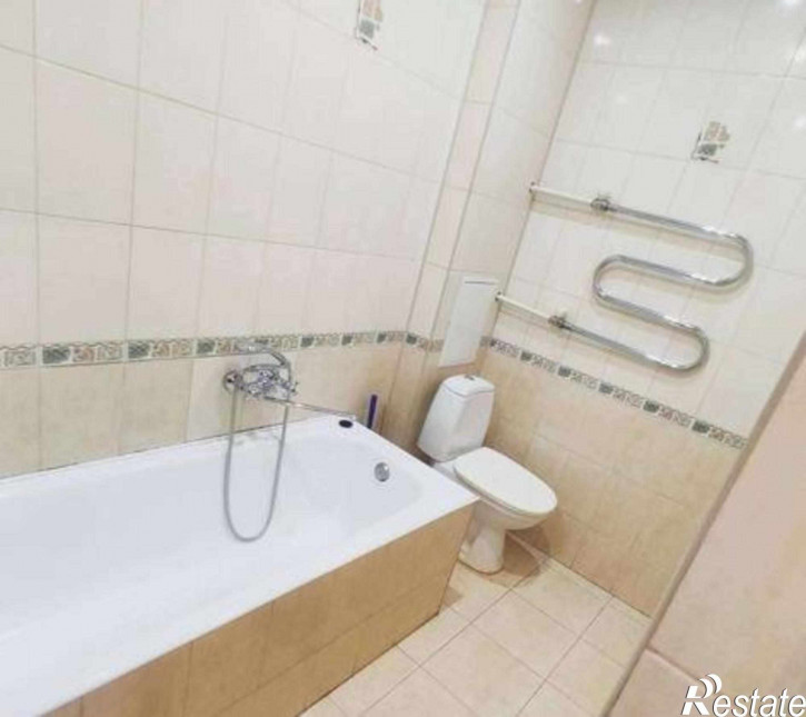 2-комн квартира улица Седова, 43/2