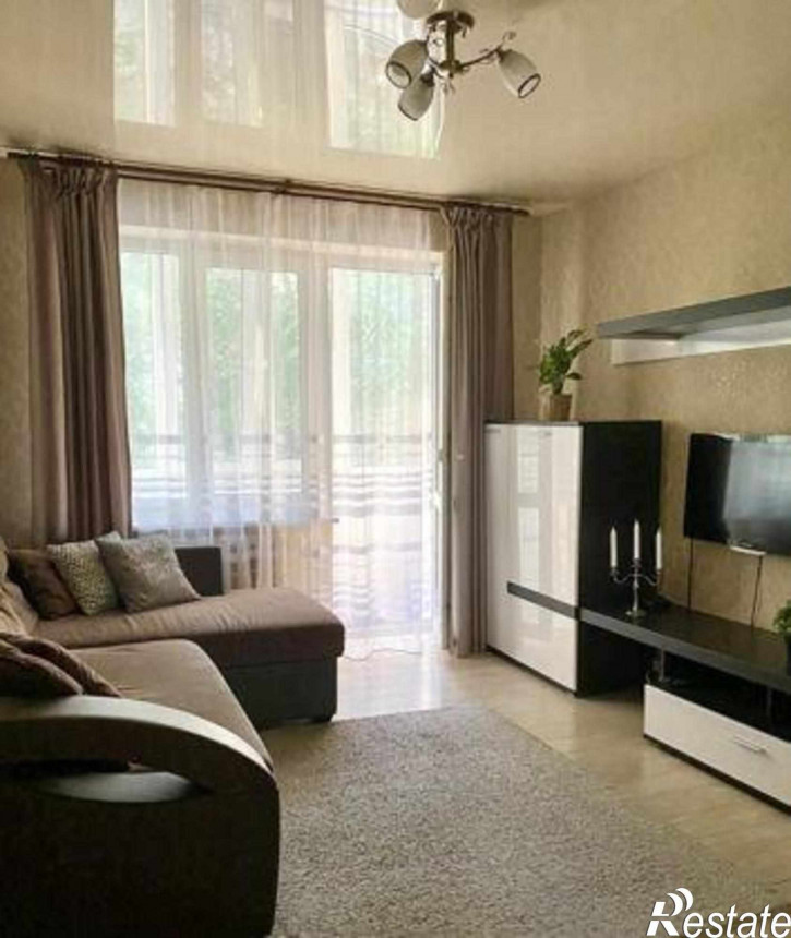 2-комн квартира улица Зорге, 12
