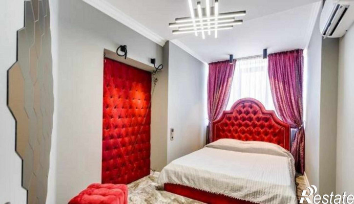 3-комн квартира Советская улица, 51