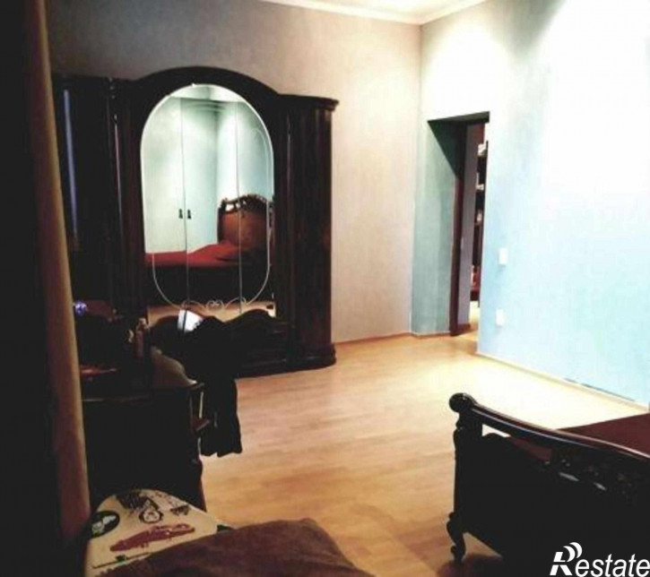 3-комн квартира Крепостной переулок, 30/30