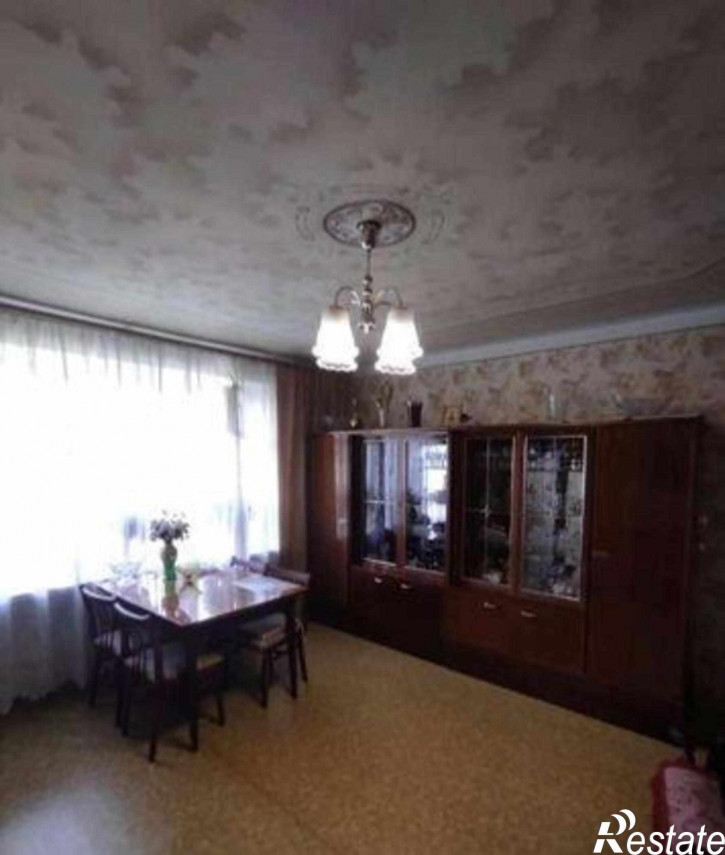 4-комн квартира улица Борко, 4